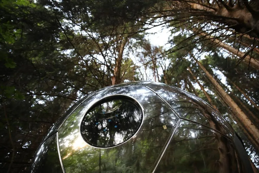 Mirror Globe Kandasphere Saint-Gervais-les-Bains